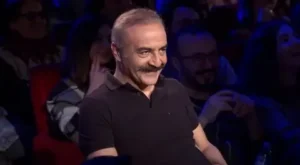 i 8 8