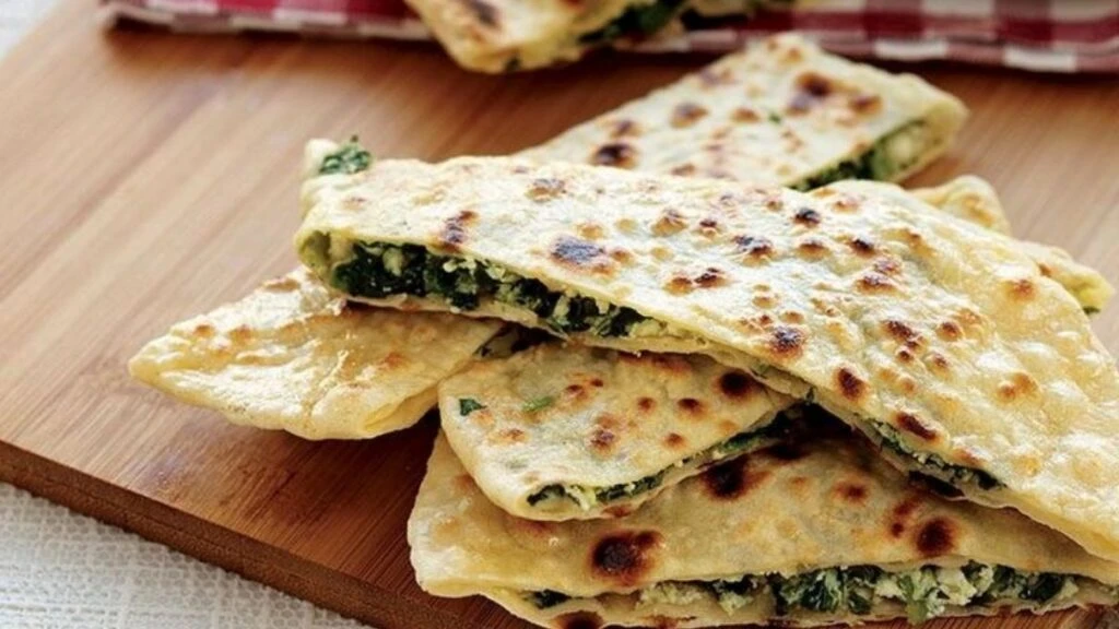 Gözleme yapmak artık çok kolay! İki malzemeyle