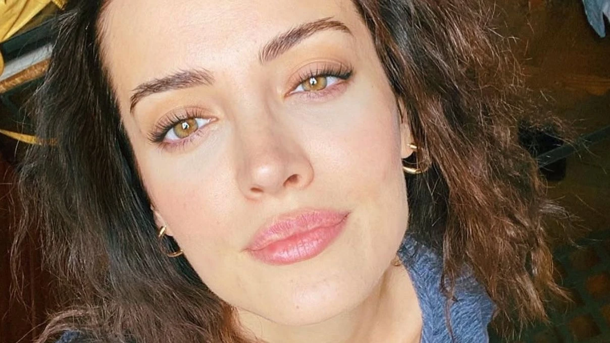 İrem Sak kimdir ve kaç yaşında? İrem Sak nasıl ünlü oldu? 6 irem sak kimdir ve kac yasinda irem sak nasil unlu oldu 1
