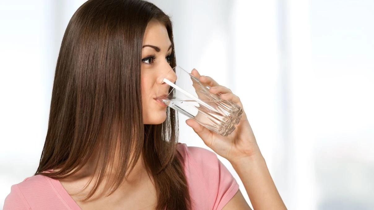 İshalde en çok yapılan hata: Su değil o içecek tüketilmeli! 