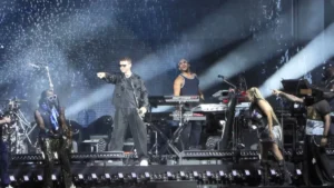 istanbulda yillar sonra justin timberlake ruzgari esti h9sr
