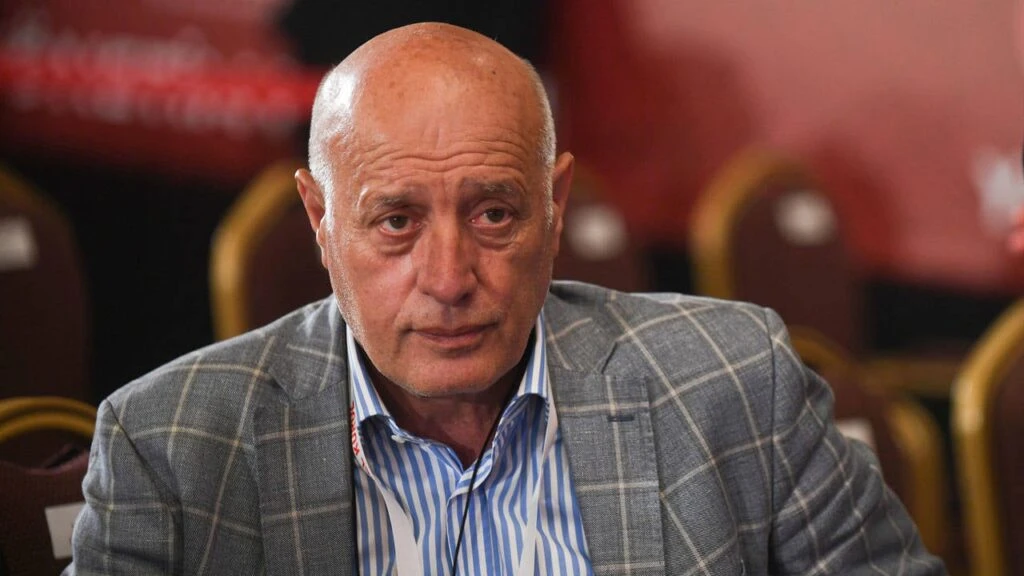 istanbulspor baskani ecmel faik sarialioglu kimdir