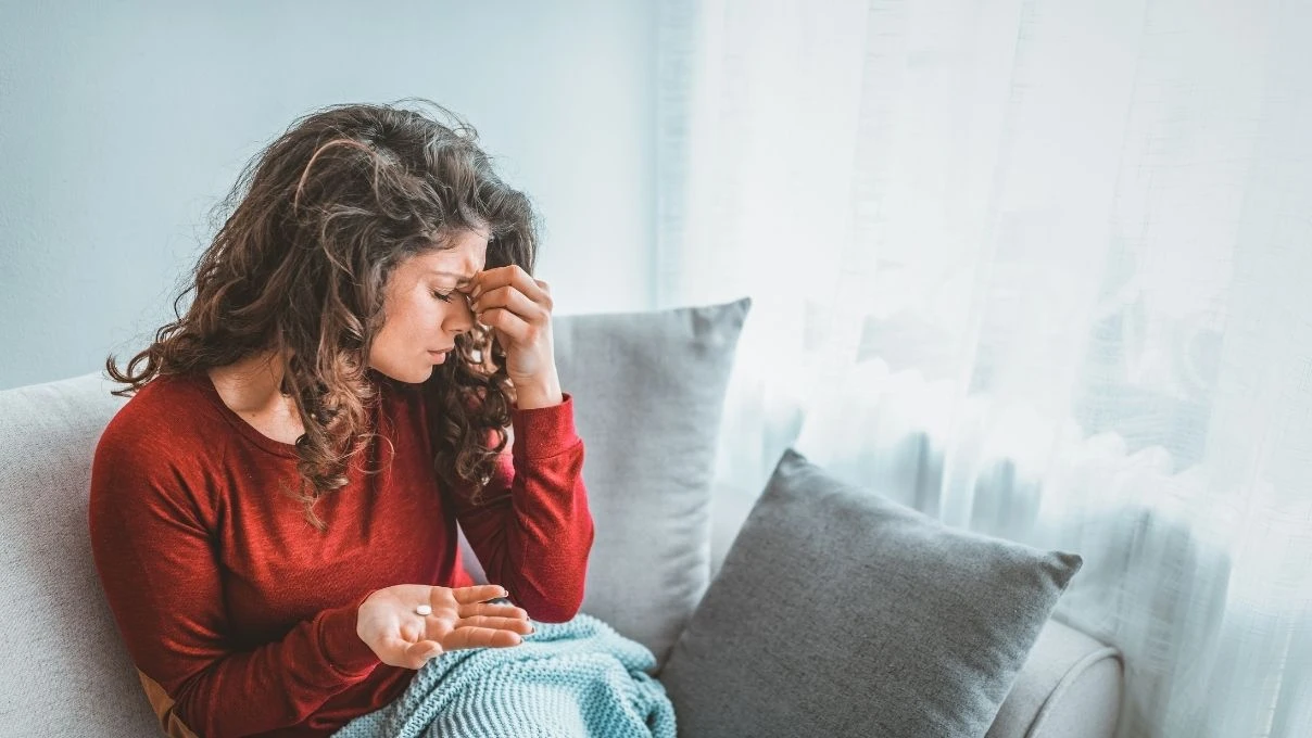 Migren kadınlarda neden daha sık görülür? Nörolog cevapladı 5 Migren kadınlarda neden daha sık görülür? Nörolog cevapladı