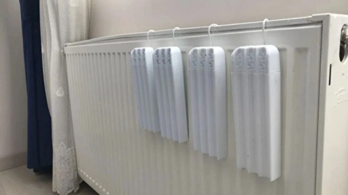 Kışın kaloriferli evin havasını nemlendiren doğal karışım! Dışarıdan almaya son 8 Kışın kaloriferli evin havasını nemlendiren doğal karışım! Dışarıdan almaya son