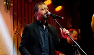 Mehmet Erdem kimdir, kaç yaşında? Mehmet Erdem kiminle evli? 9 kapak sarkici mehmet erdemin aci gunu 766549