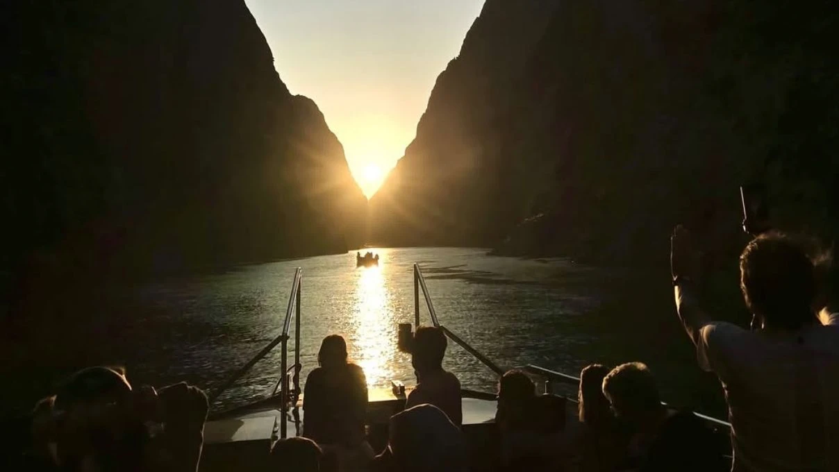karanlik kanyon nerede ve nasil gidilir karanlik kanyon a turistler neden geliyor 2