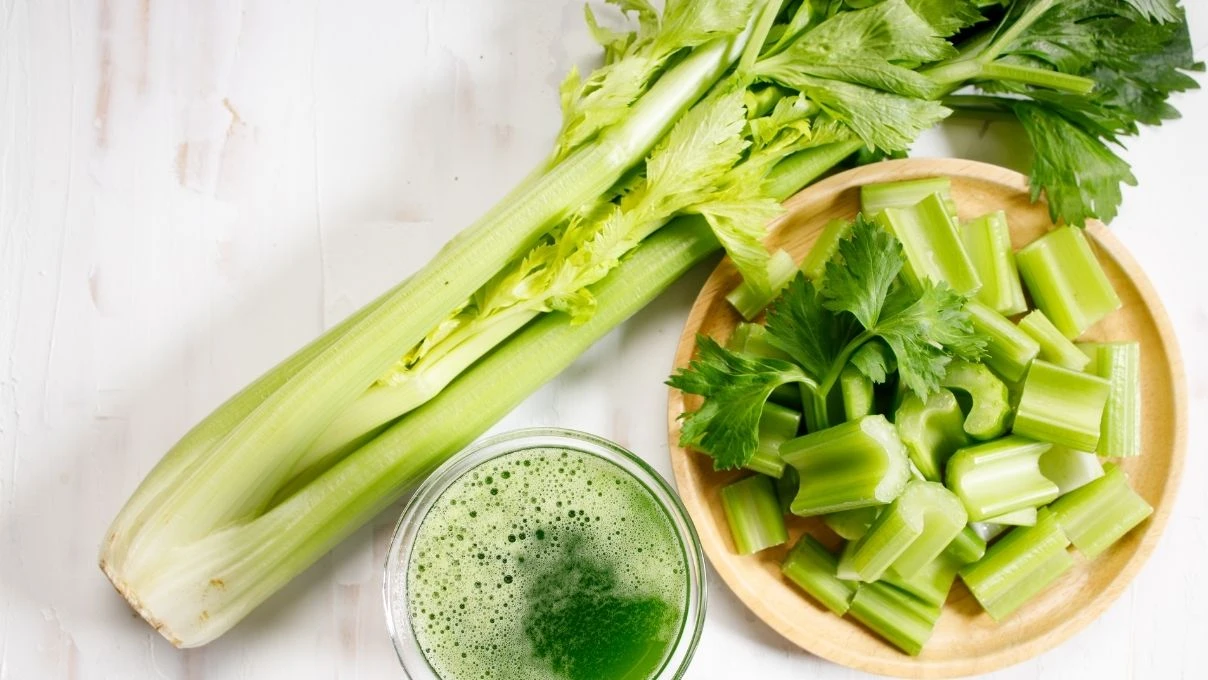 Kereviz salatasının gücü! Bağırsakları çalıştırıyor, bağışıklığı güçlendiriyor