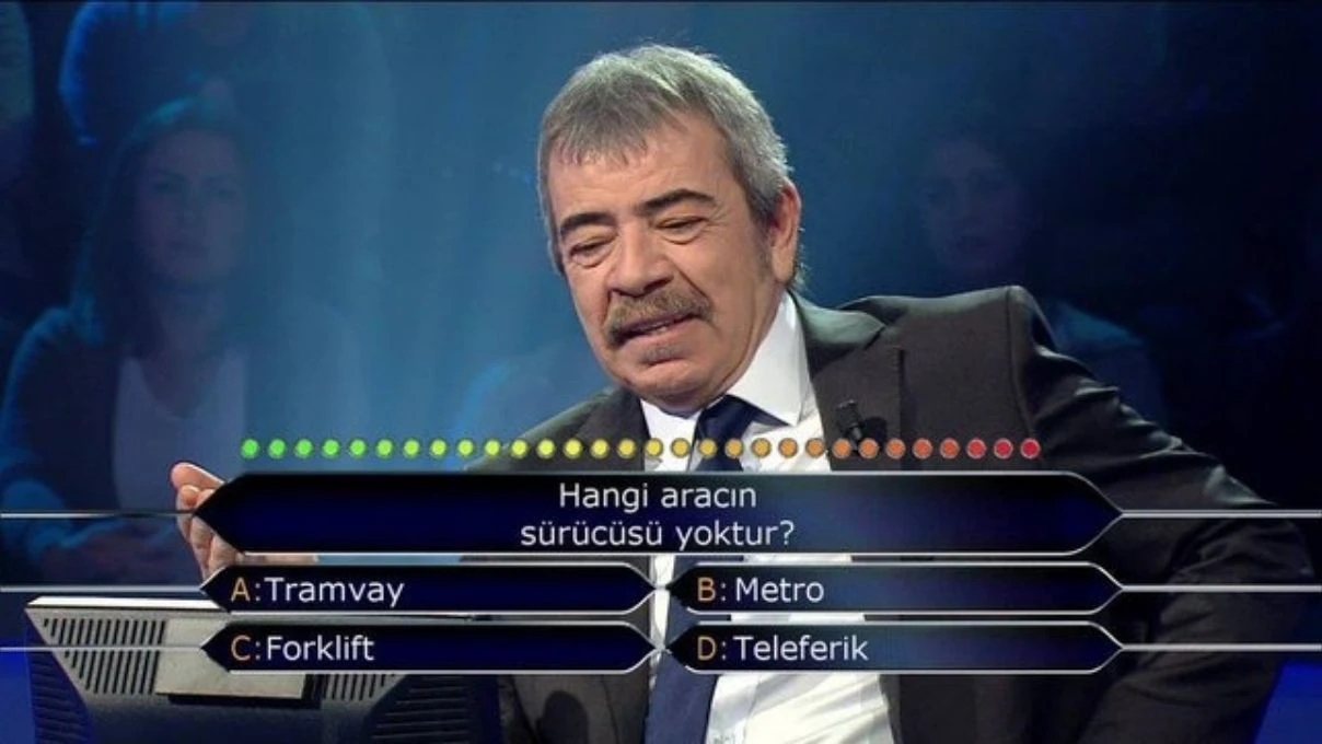 Milyonluk sorular ile mücadele! Kim Milyoner Olmak İster programında heyecan devam ediyor 4 Milyonluk sorular ile mücadele! Kim Milyoner Olmak İster programında heyecan devam ediyor