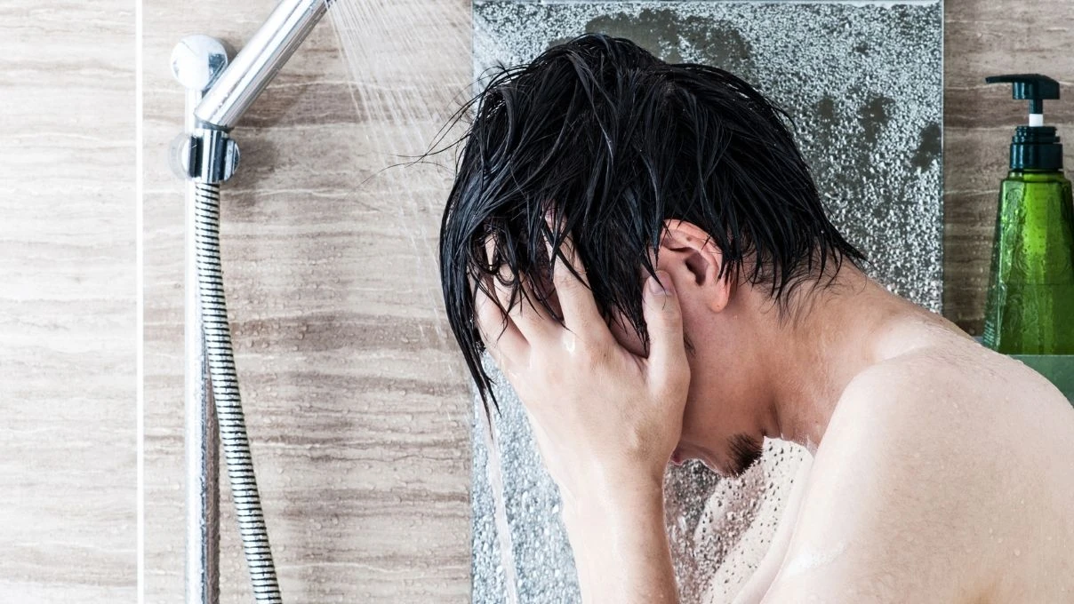 Kışın o saatte sakın banyo yapmayın! Uzmanlardan soğuk havalarda banyo önerisi