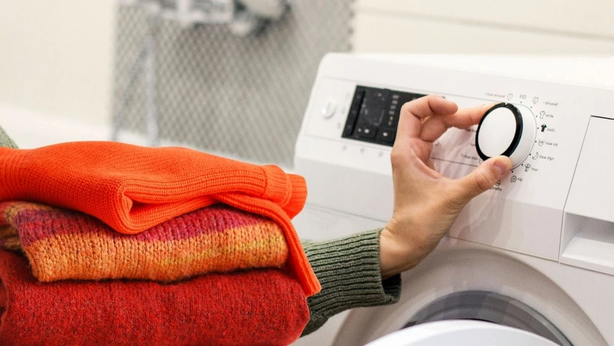 Kışlık kıyafetleri yıkama derecesi değişti! Yıllardır yünlüleri yanlış yıkıyormuşuz