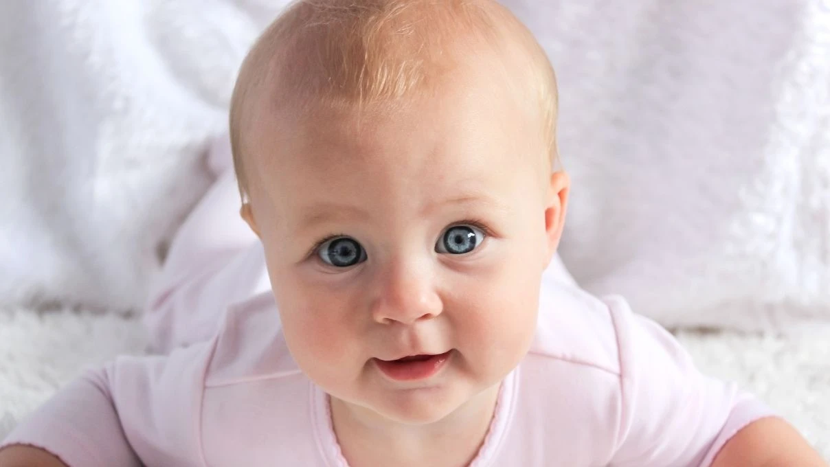 2026 yılında kız bebeklerine verilecek en güzel isimler!