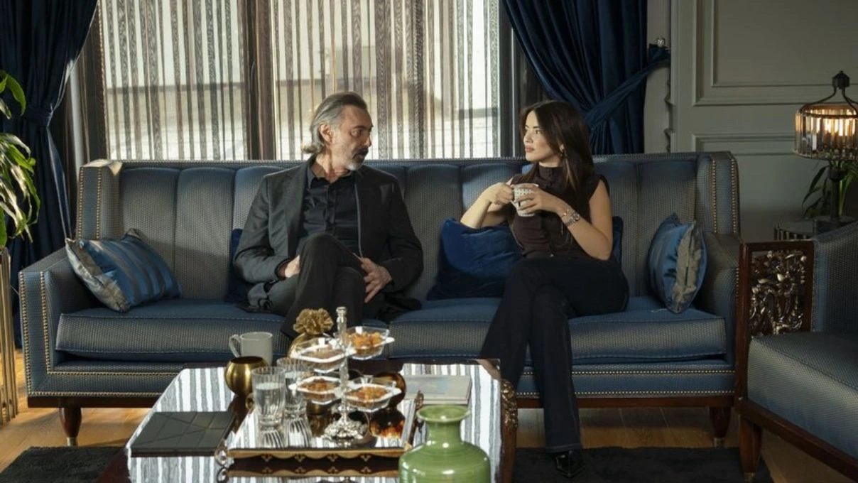 Kızılcık Şerbeti yaşayan kim? Kızılcık Şerbeti dizisine hangi oyuncu geri dönüyor? 