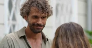 kizilcik serbeti nin ruzgar i o dizide baba oldu 1726821168 444 large