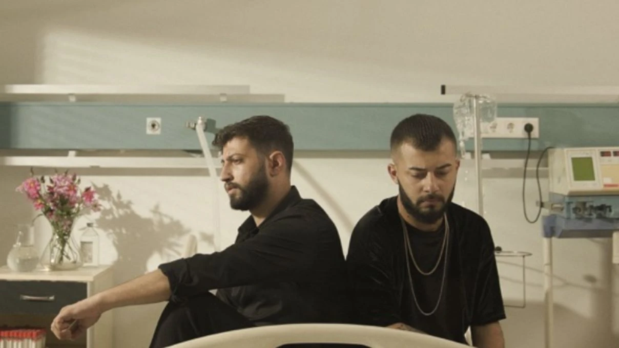 Kurtuluş Kuş Burak Bulut’la olan ayrılığı hakkında şok sözler! ‘Etrafımdaki bütün gereksiz her şeyi kenara ittirdim’ 11 Kurtuluş Kuş Burak Bulut’la olan ayrılığı hakkında şok sözler! ‘Etrafımdaki bütün gereksiz her şeyi kenara ittirdim’