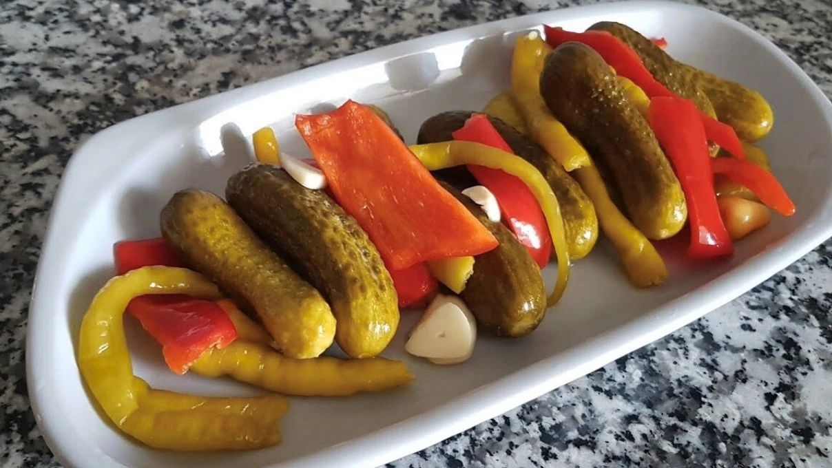 kutur kutur yaz tursusu tarifi yalnizca 4 gunde hazir 3
