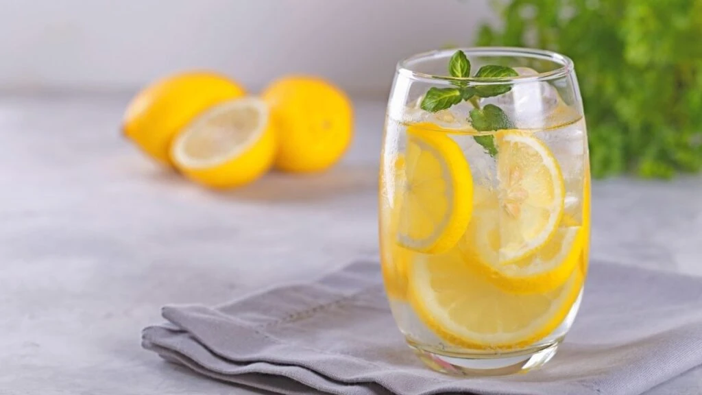 Limonlu su sadece zayıflatmıyor! Canan Karatay’dan kritik açıklama