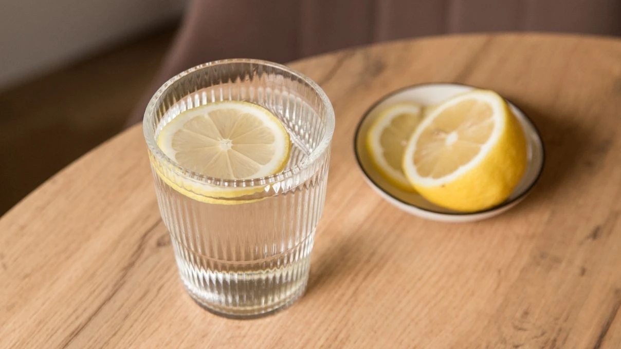 Her gün limonlu su içmenin 5 şaşırtıcı faydası! Sadece zayıflatmıyor