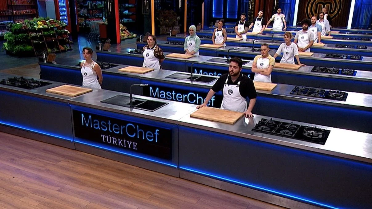 masterchef kim kazandi 20 agustos 2025 masterchef te yedeklerden ana kadroya giren kim oldu 2
