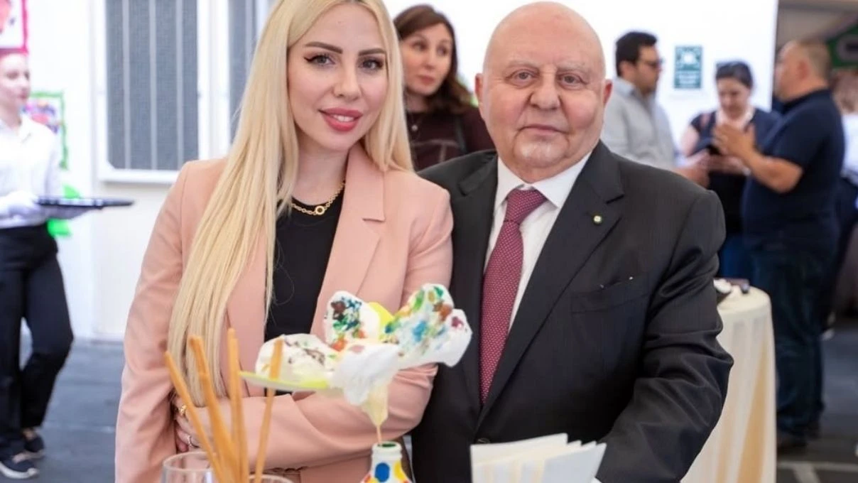 Merve Sakallı Arkas kimdir ve kaç yaşında? Eşiyle arasındaki 42 yaş fark gündem oldu!