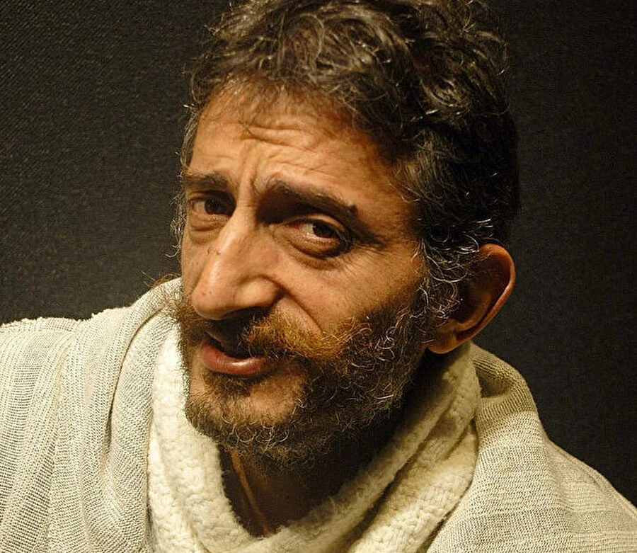 Çok Güzel Hareketler Bunlar’ın sevilen oyuncusu Metin Keçeci Ortaköy'de görüntülendi! Yorgun hali dikkatlerden kaçmadı 4 metin kececi 7