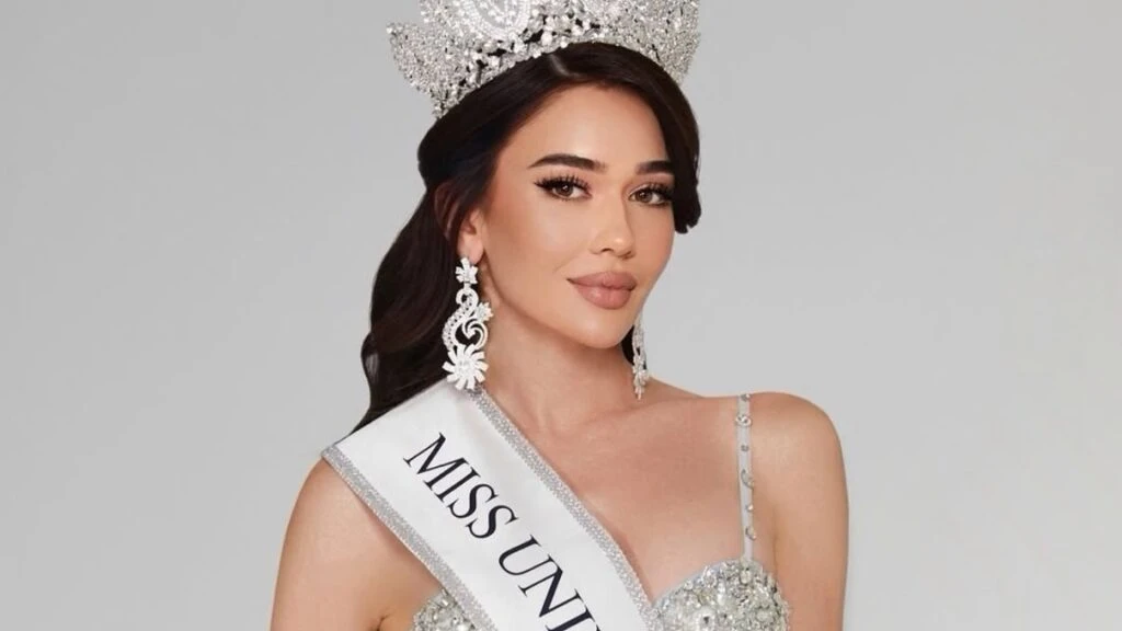 Ceren Arslan Miss Universe 2025’te Hürrem Sultan kostümüyle ortalığı dikkatleri üzerine çekti