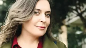 munire apaydin