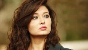 nurgul yesilcay kimdir