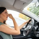 o sevdiginiz yeni araba kokusu aslinda cok tehlikeli uzmanlar uyardi zehirli olabilir 3248630 202509131703 5