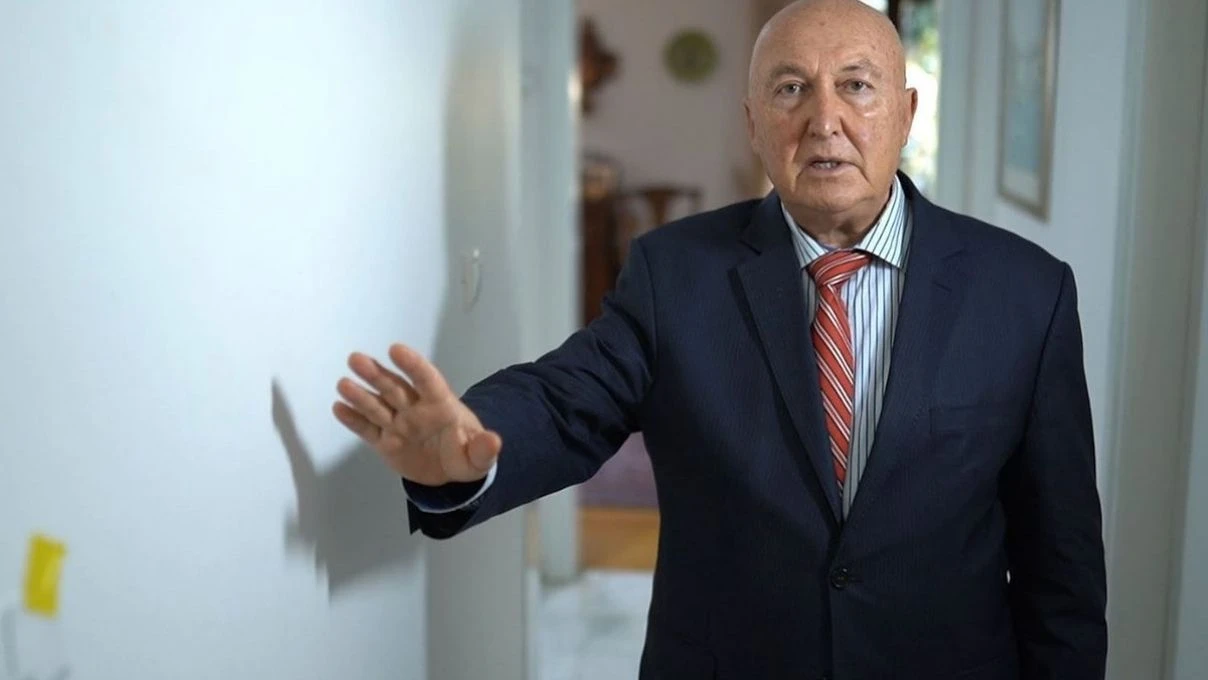 Övgün Ahmet Ercan kimdir kaç yaşında? Övgün Ahmet Ercan mesleği nedir?