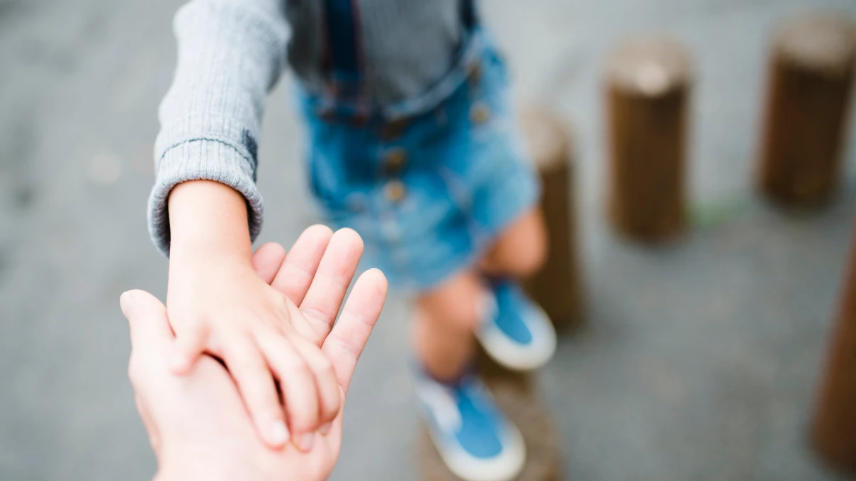 oyun oynayan cocuk 1