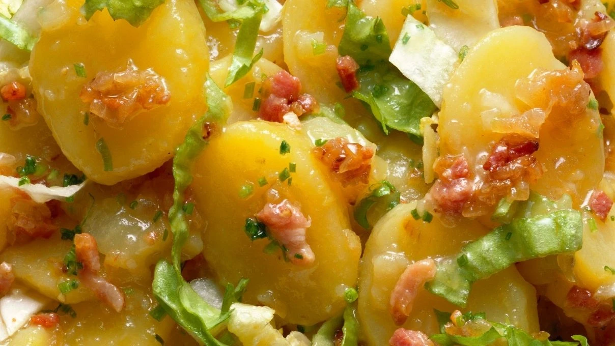 5 çaylarını vazgeçilmezi! Patates salatasına yeni sos trendi