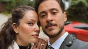 pelin akil kari koca olarak yollarimizi ayirdik