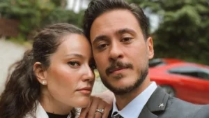 pelin akil ve anil altan ciftinden romantik pozlar b2a34263