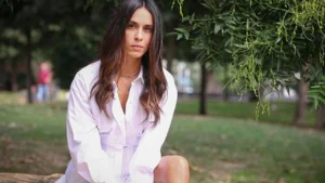 perihan unlucan benimle yakin olmak biraz mesai ister hemen samimiyet kuramam BYl4Q4HfK4