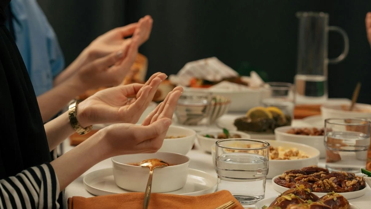 ramazan ne zaman 2026 ramazan ayi baslangici hangi tarih 2