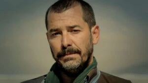 Fikret Kuşkan kimdir, kaç yaşında? Fikret Kuşkan hangi dizilerde oynadı? 5 s 987c5520380f10a1bc94cbf5b31c94df814b663f