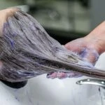 sac boyasini akitmanin en kolay yolu 3 malzemeyle eski sac rengine donebilirsiniz 1