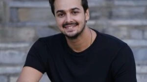 sadri alisik kimdir