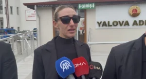 sarkici gullunun oglu ve kizi ifade vxpg