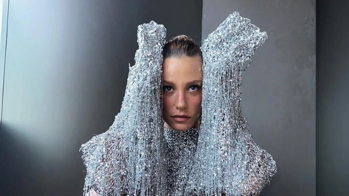 serenay sarikaya 2 3