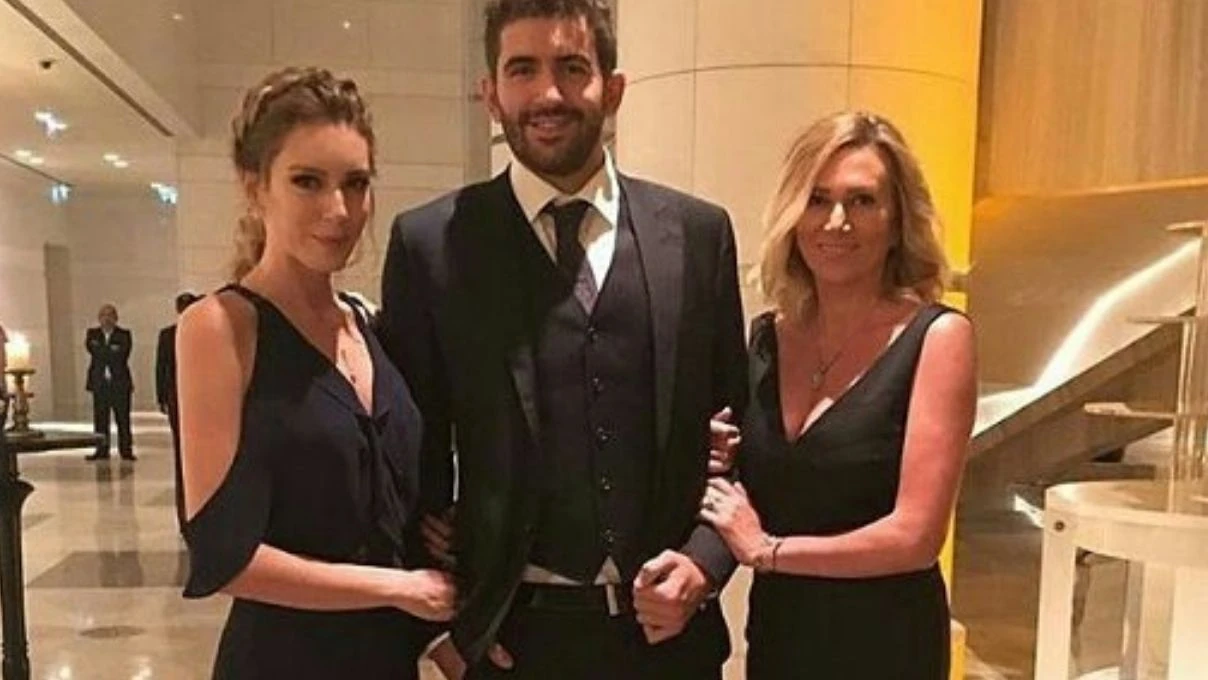 sinem kobal in kardesi kerem kobal kimdir kerem kobal kiminle evleniyor 4