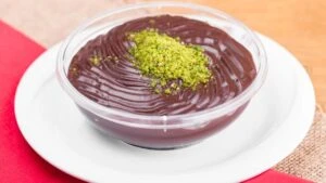 Şekeri hayatına çıkaranlar bu tatlıyı koysun! Soğuk puding tarifi