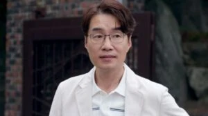 song young kyu tenia 55 anos y su muerte conmociono al espectaculo coreano foto sbs JFWX4VMK6JB6LOVENC334HI6QU