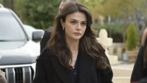 Uzak Şehir Alyan'nın babası kim? Vurgun Çelebi iddialarını çürüten gelişme! 9 t25 uzak sehirin alyasi sinem 928