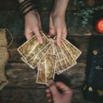 Günlük tarot kart açılımı 1 Aralık 2025! Dikkatli olmak her zaman iyidir