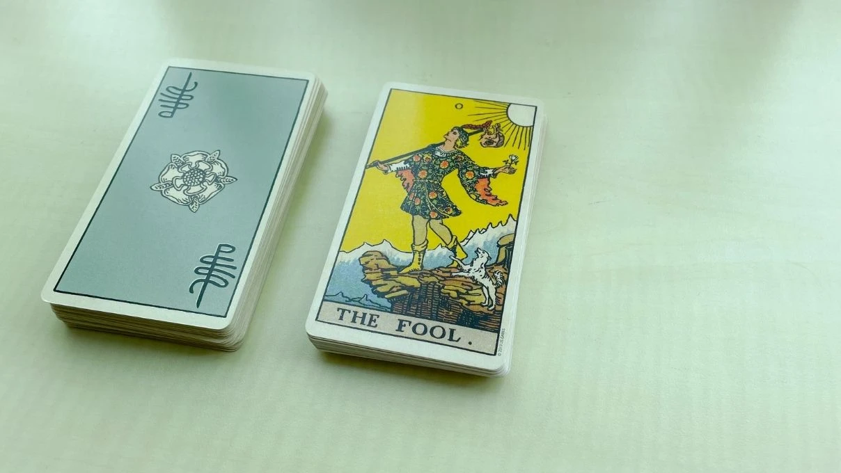 Günlük tarot kart açılımı 14 Ekim 2025! Yenilik peşinde koşmayın, ne varsa eskilerde var 