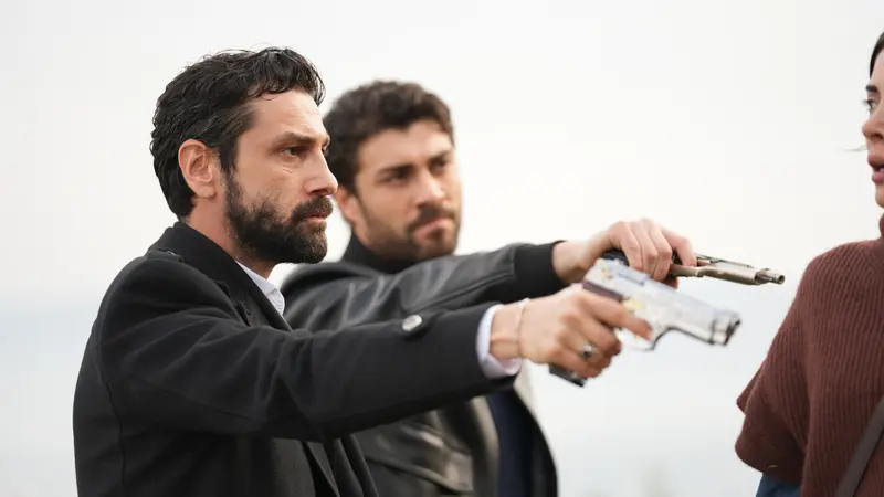 Taşacak Bu Deniz'de Esme hafızasını mı kaybediyor? 10. Bölüm fragmanı yayınlandı mı? 6 tasacak bu deniz 3 5