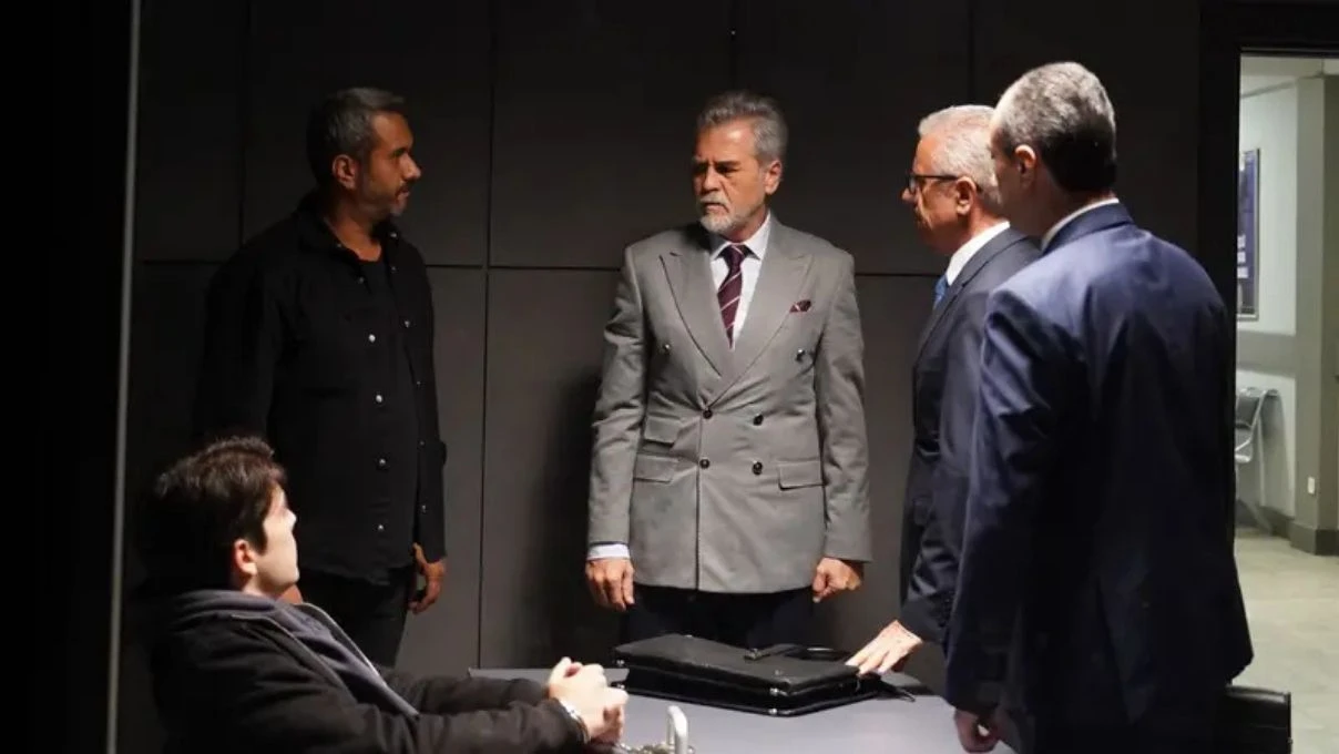 Teşkilat dizisinde Altay, annesine sağ salim ulaşabilecek mi? Teşkilat 158. bölümde neler olacak? 4 Teşkilat dizisinde Altay, annesine sağ salim ulaşabilecek mi? Teşkilat 158. bölümde neler olacak?