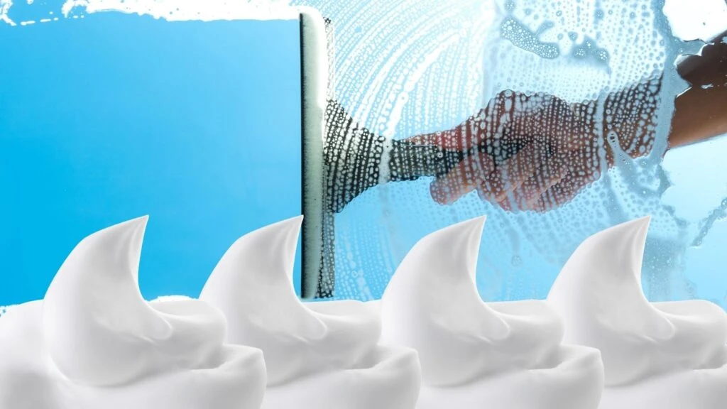 Tıraş köpüğüyle camları silin! Evinizi tıraş köpüğüyle dolduracaksınız