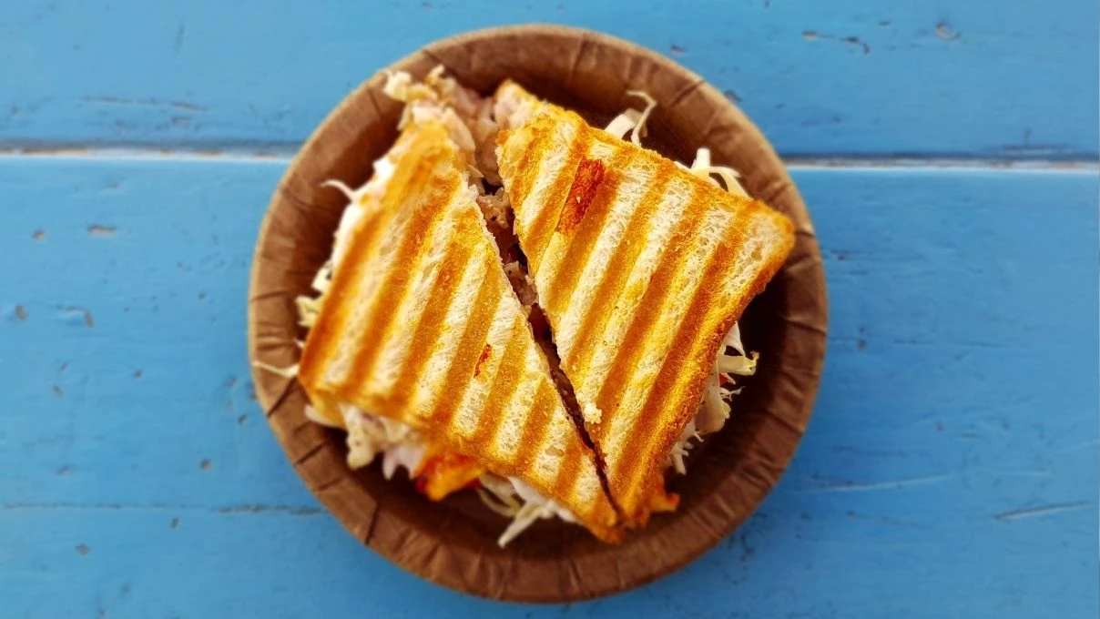 “Bugün kahvaltıda ne yesem?” derdine son! Hem sağlıklı hem doyurucu mini tostlar